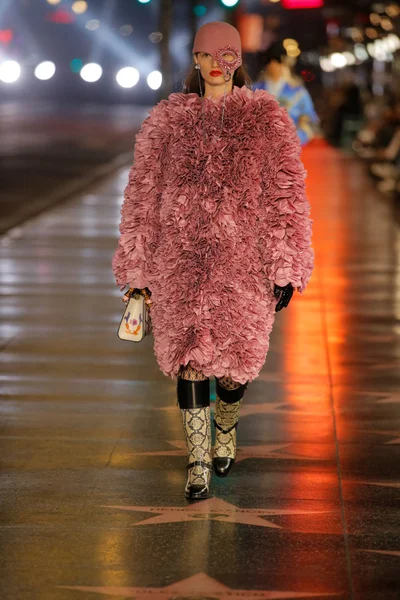 Look 54